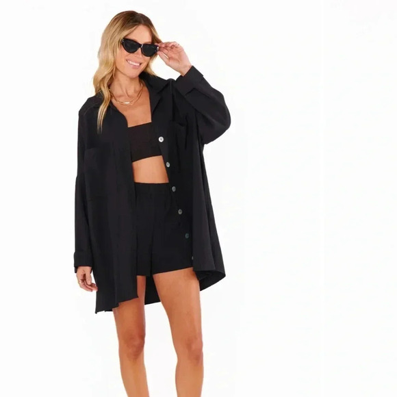 Show Me Your MuMu Tops - Show me your Mumu John button down  oversized linen shirt